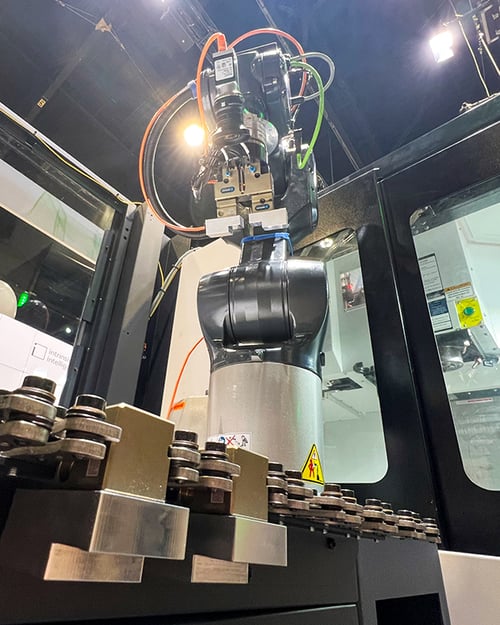 TRA_AI-1_Fabtech2025-1